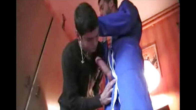 Gaybareback: 흑형 대물 에 따먹히는 육덕 거유녀