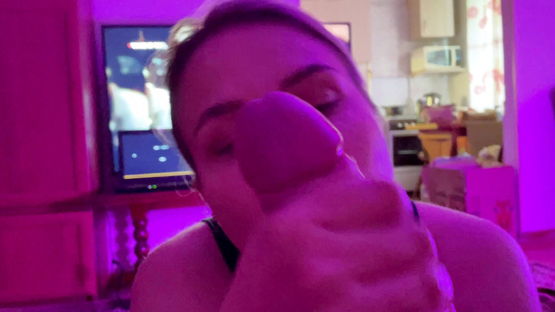 MaryCandy: Amateur teen love to lick asshole and to be deepthroated...