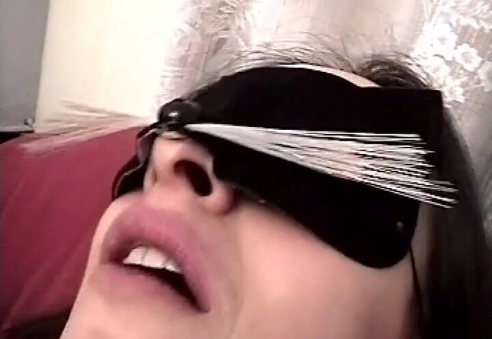 Italian swingers LTG: Manuela doma podvádí svého manžela se sousedem - sousedka!