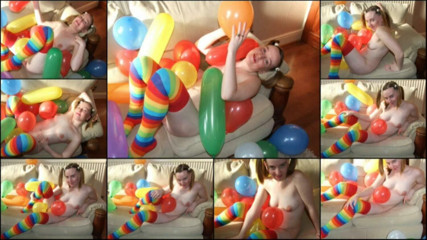 Littlevixen: Haley Naked with Balloons