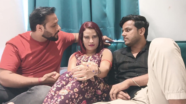 lust of milf: Suami apni pacar baru ke chakkar me apni biwi ko...