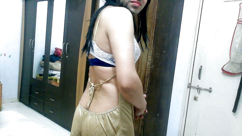 Cute & Nude Crossdresser: Hot sissy crossdresser femboy Sweet Lollipop in sexy golden lingerie...