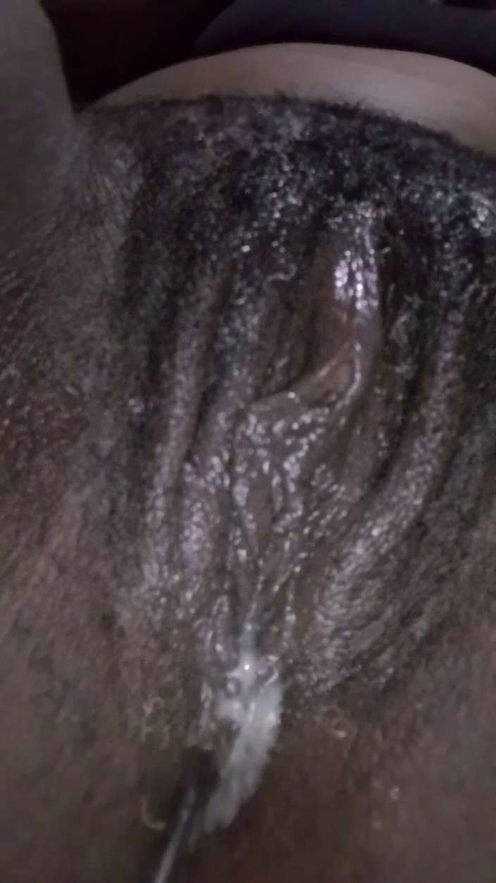 SlutyTeey: Solitária africana gata