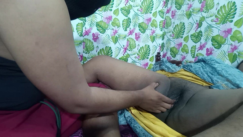 Veni: 인도 유부녀가 전 남친의 집을 방문한 후 핫한 섹스