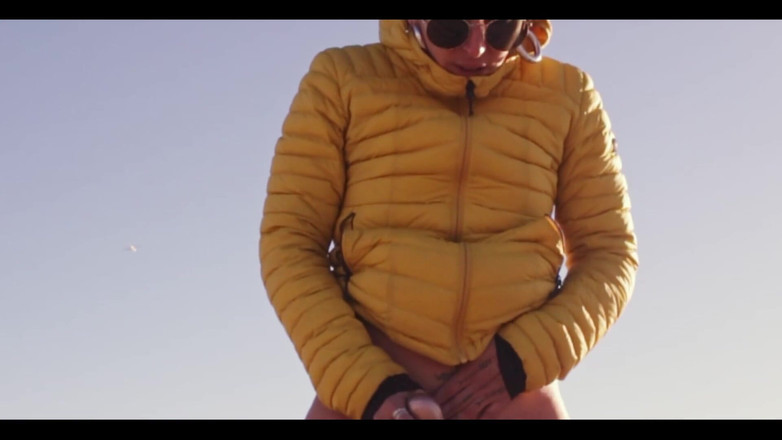 FayahGirl: Masturbasi di pantai