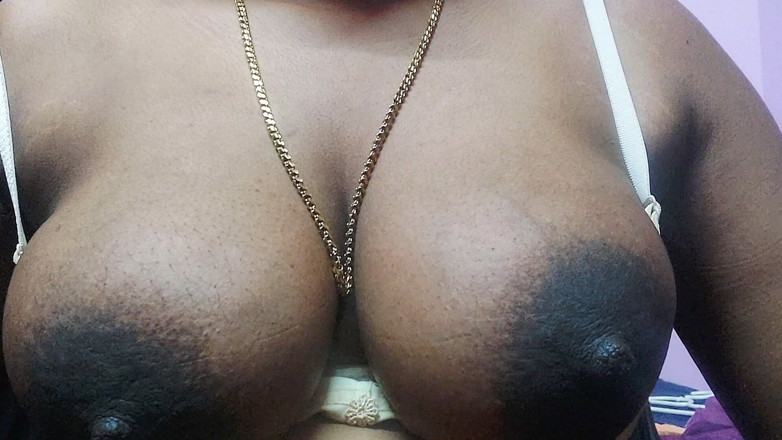 Desi Mohini: Quente indiana peituda