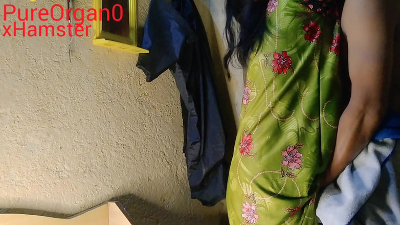 Pure Organ0: インドのデジBhabhiキチュダイホットBhabhiとデヴァー美しいおばさんセクシーなB