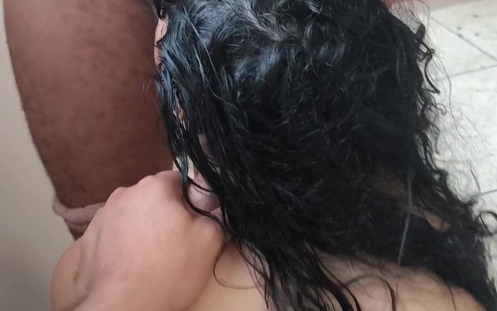 Salma Arab: Suami cuckold Arab Aku menyetubuhi istrinya yang cantik