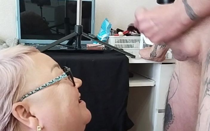 Zona901: Ginerele a futut soacra în gură și ejaculează în gura ei