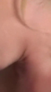 Blonde nymfo milf kont gevuld met hard anaal beuken - creampie