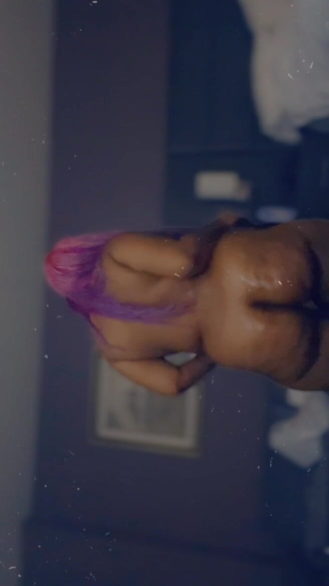 Luciousslipppsz: Seksowny taniec