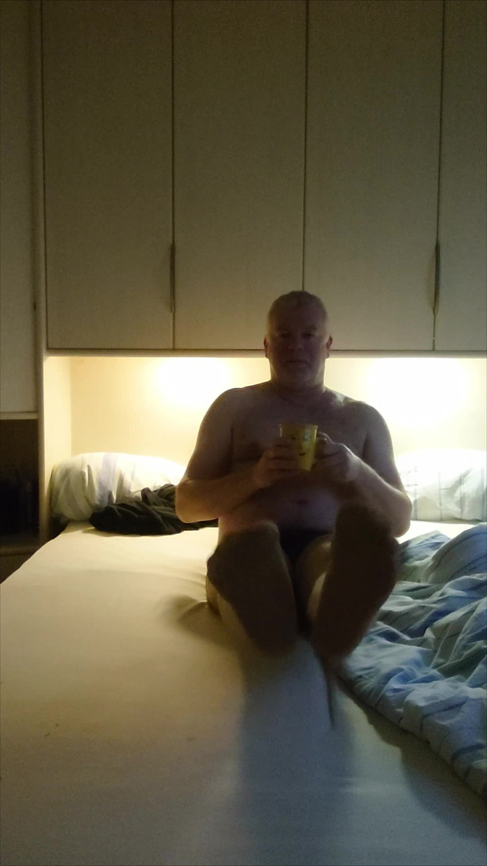 Carmen_Nylonjunge: Nylon Boy Ti Augura Una Mattinata Gelida