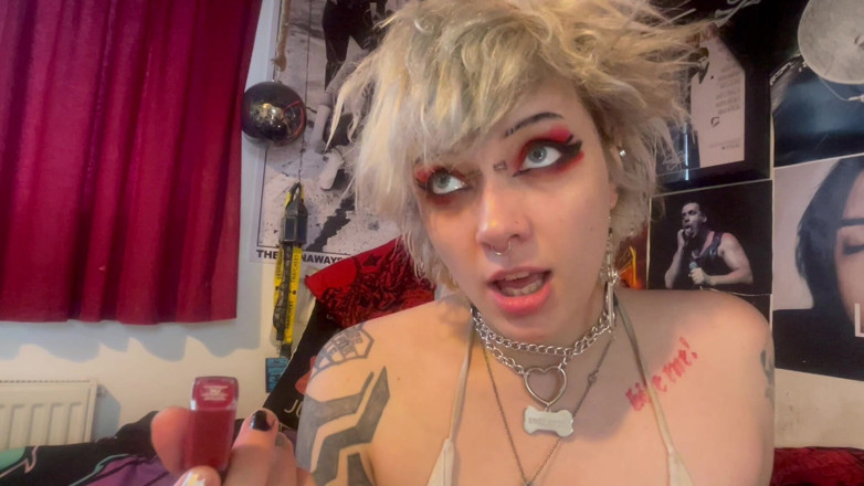 Glitterqueen1999: Fick meinen lippenstift von stiefbrust