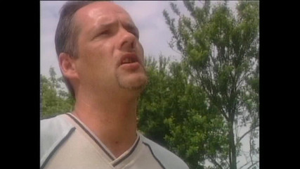 The Hunter Collection: Milf tettona scopa e succhia un grosso cazzo che le...