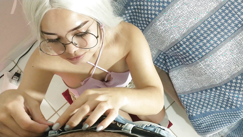 Wellington Ribeiro: White Wolf Ofc - dalam kerongkong supaya anda tidak merasainya dan...