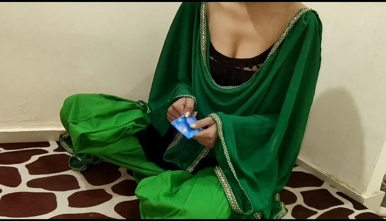 Saarabhabhi6: První sex před manželstvím, hindské audio