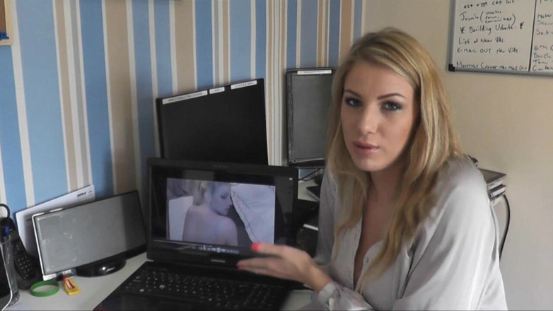 DanielleMaye: Дивіться, як мій колишній трахає мене