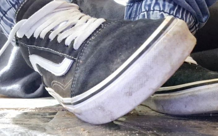 Vans play: Compilation Vids of My New Vans Old School