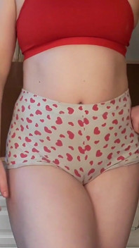 Bratty Sub Made to Wet Herself