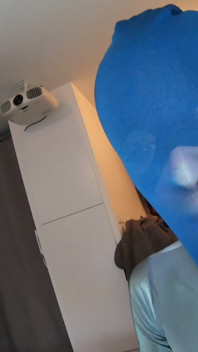 Zentai catwoman ile Katy sakso çekiyor