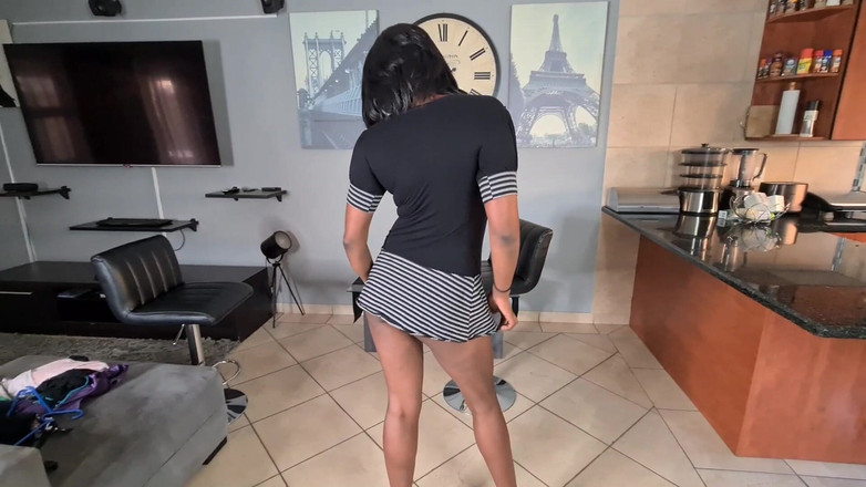 domslutfucker: Cewek india dengan lingerie seksi lagi ngusap memeknya dengan lingerie...