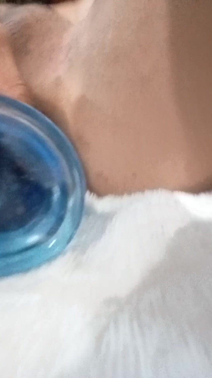 Hosaynympho97: Sólo anální masturbace s robertkem