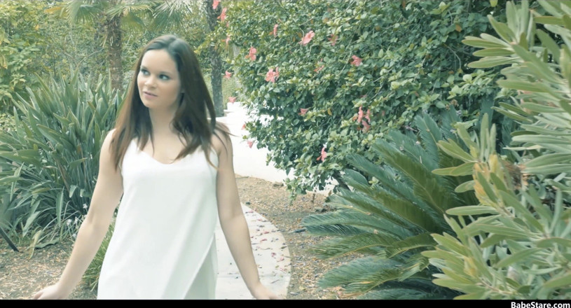 Babe Stare: Hot Girl Masturbates Outdoors Until She Gets Caught And Gets...