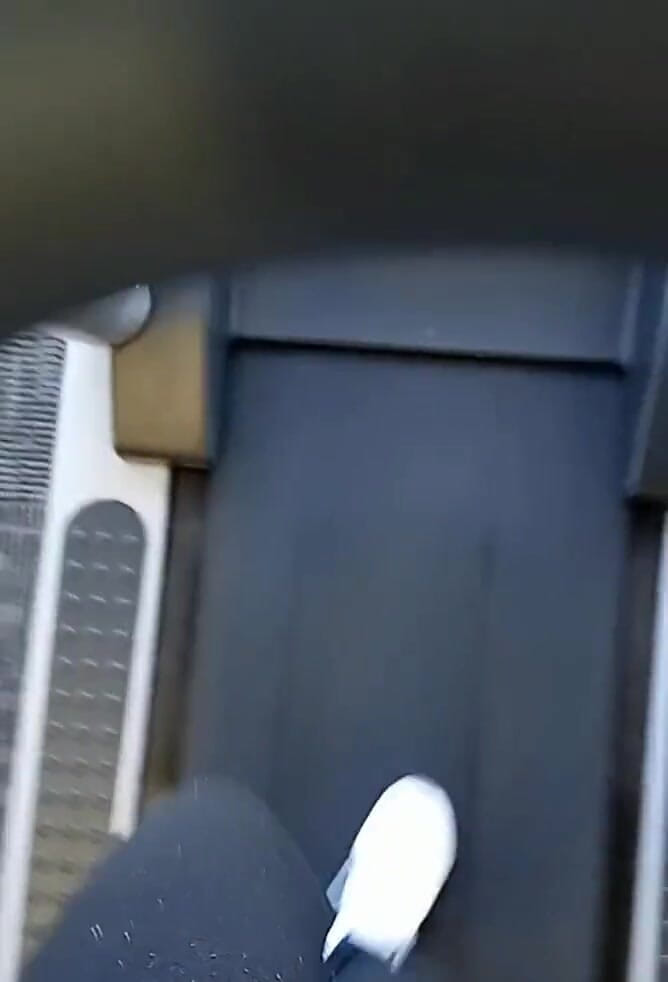 Madame SkorpSolez: Nuda pojď lízat moje chodidla