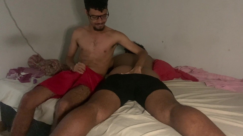 Couple 2 Black: Video 0418 Hitam Besar Pulang Dari Kerja Penuh Horniness Part1