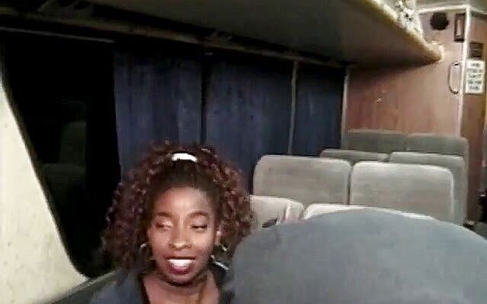 Best Butts: Ebony bitch getting fucked in a bus
