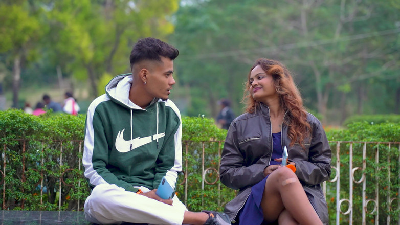 BabyTina2: Erkek kardeş ormanda üvey kız kardeşiyle sert seks yapıyor