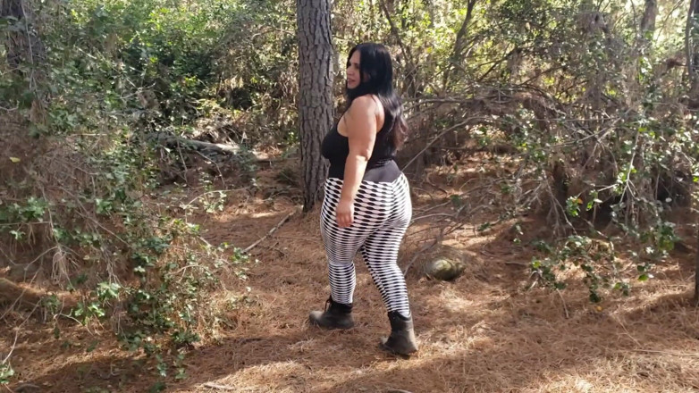 Riderqueen: Stepmom walking in forest