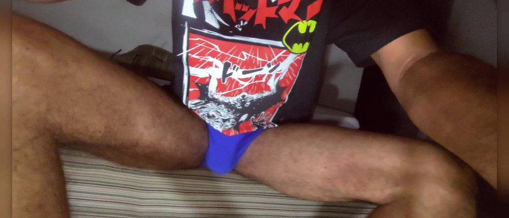 Stink HairyMale: Fumando E Mostrando Meus Pés