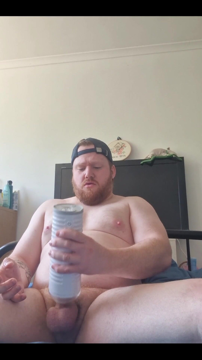 Touchstone: 이 육신의 빛과 정액을 너 중 하나에 대체할 수 있기를 바란다