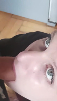Homemade Amateur MILF Blowjob and Deep Throat Compilation with Cumshot