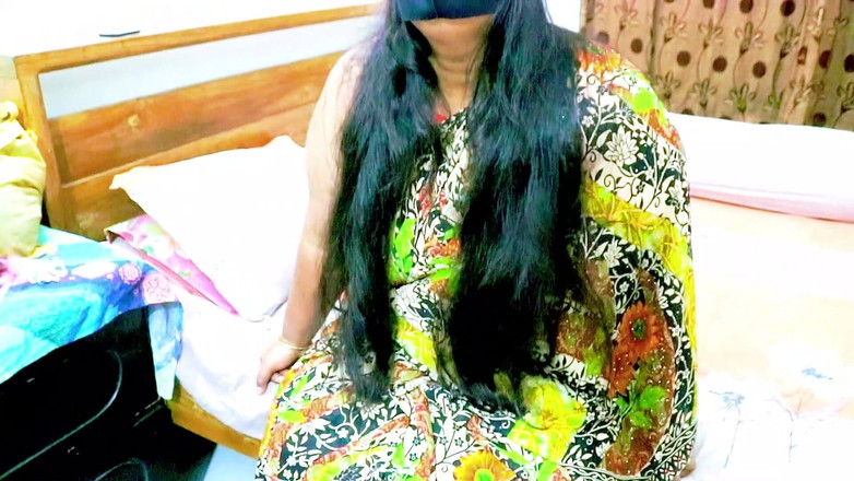 Morjenabb: Güzel Hintli üvey erkek kardeş ve aldatan üvey kız kardeş seks, gerçek 18+...