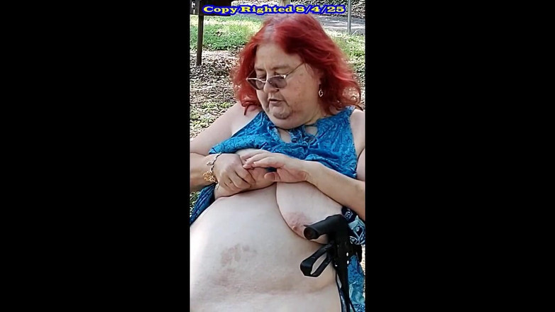 BBW nurse Vicki adventures with friends: Bir Bahar Yürüyüşü Ve Teşhirci Macera!