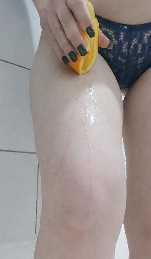 Erotic college: Oren manis pada kaki panas saya