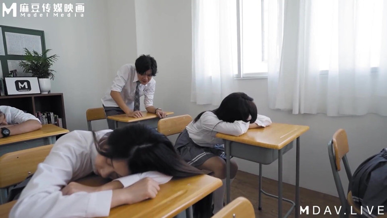 ModelMedia Asia: Md-0189 Campus Taboo/lunch Break Sex to Play with Youth