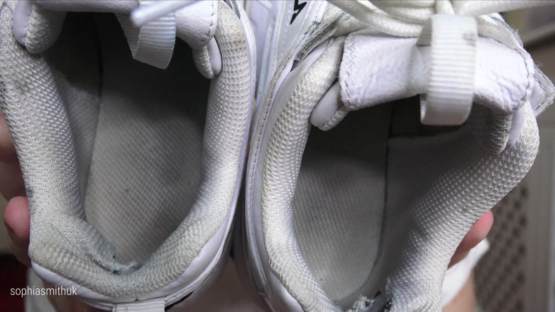 SophiaSmithUK: Sweary sweaty feet