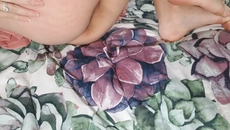 Naomi Naughti: La milf naomi naughti prende la prima volta con un...