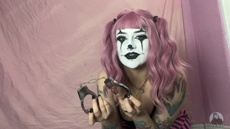 Alice Bean: Cuckles Pet