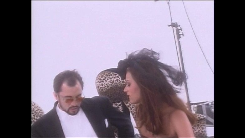 Hard Accademy: Si jalang nakal disumbat penuh dengan air mani