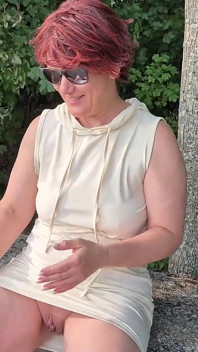 Cock-sucking and Cum on the Glasses