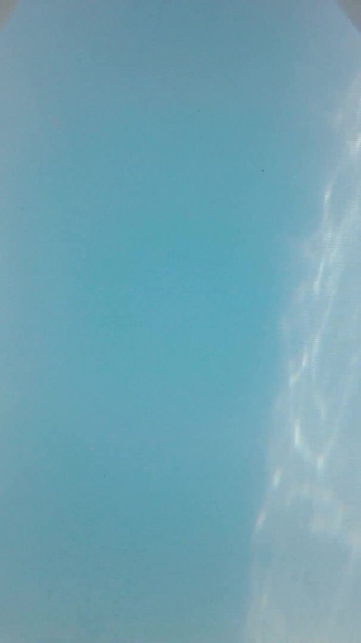 SimoneLive1: Viens Avec Nous À La Piscine