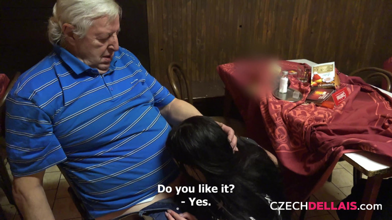 Czech Dellais: Tjeckiska Dellais 4: Lookalike horor sliter ut en äldre tapp