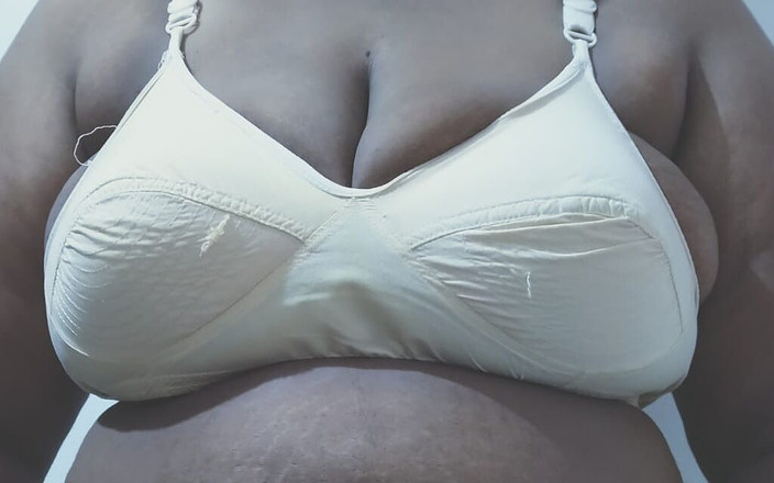 Bedroom: Indická anty plná masáž těla - performance videa