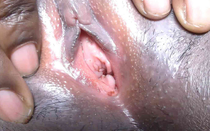 Bam-bulax: 处女少女阴户被大硬鸡巴插菊花并被内射