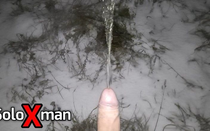 Solo X man: Young Dick Pees in the Snow for the First Time
