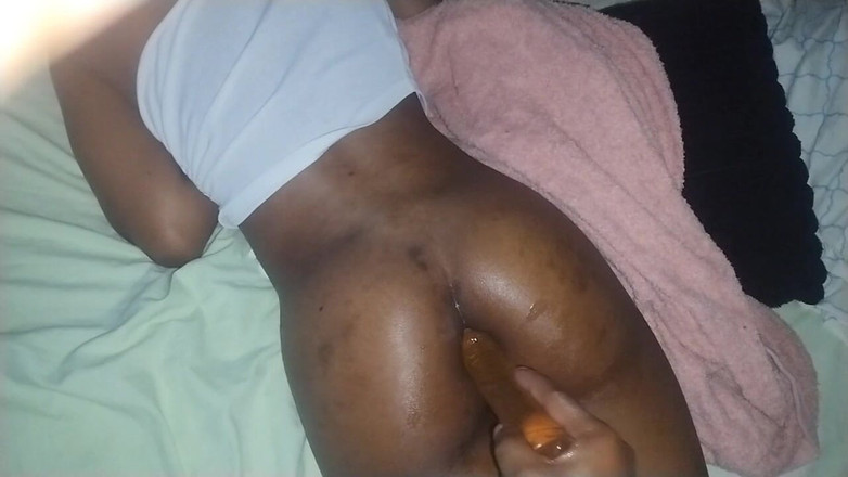 Freaky relatives: 戏弄我的继妹菊花